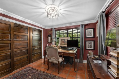 Casa en venta en Coral Gables, Florida, 4 dormitorios, 205.22 m2 № 2067063 - foto 12