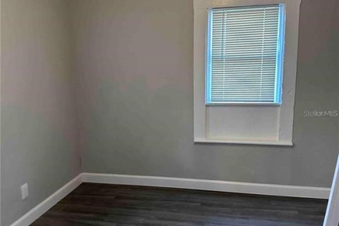 Immobilier commercial à vendre à Sanford, Floride: 6 chambres, 199.55 m2 № 2348394 - photo 7