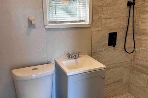 Immobilier commercial à vendre à Sanford, Floride: 6 chambres, 199.55 m2 № 2348394 - photo 8