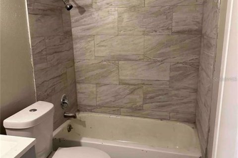 Immobilier commercial à vendre à Sanford, Floride: 6 chambres, 199.55 m2 № 2348394 - photo 10