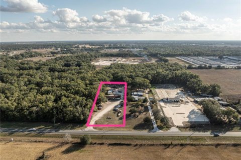 Propiedad comercial en Sumter, Florida 234.21 m2 № 2135996
