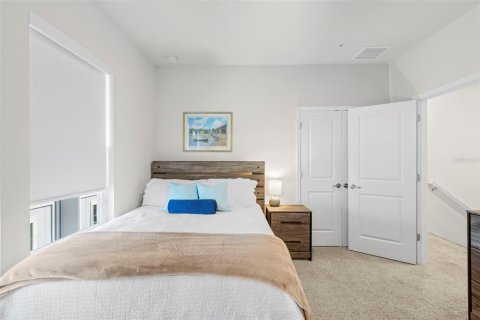 Touwnhouse à vendre à Tampa, Floride: 3 chambres, 179.86 m2 № 2415319 - photo 22