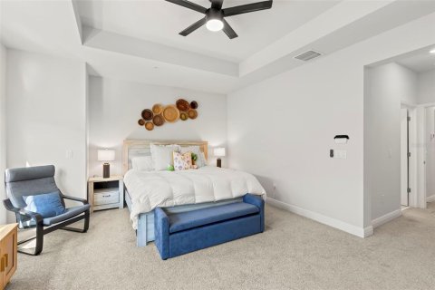 Touwnhouse à vendre à Tampa, Floride: 3 chambres, 179.86 m2 № 2415319 - photo 16