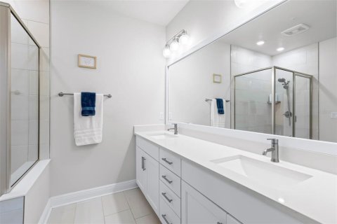 Touwnhouse à vendre à Tampa, Floride: 3 chambres, 179.86 m2 № 2415319 - photo 18