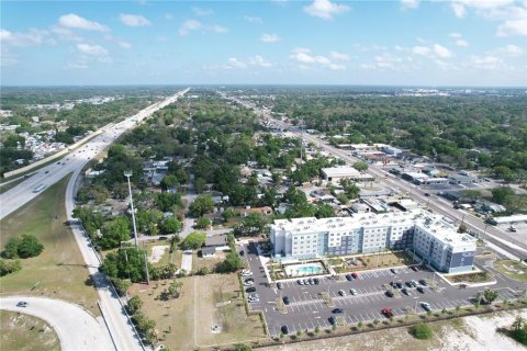 Commercial property in Tampa, Florida 93.27 sq.m. № 1625801 - photo 30