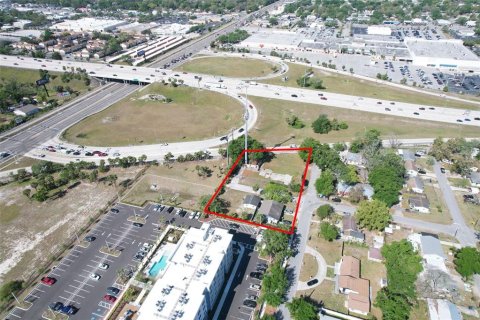 Commercial property in Tampa, Florida 93.27 sq.m. № 1625801 - photo 4