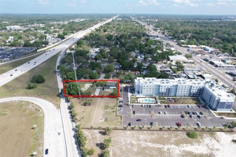 Commercial property in Tampa, Florida 93.27 sq.m. № 1625801 - photo 2