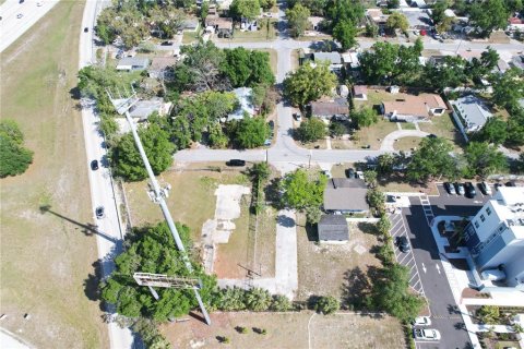 Commercial property in Tampa, Florida 93.27 sq.m. № 1625801 - photo 19