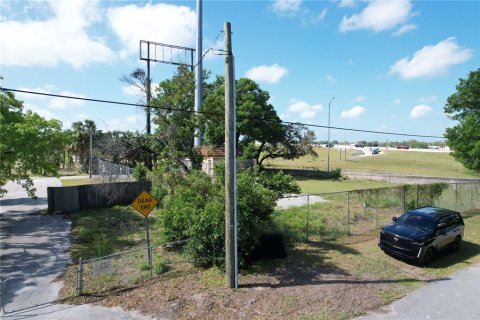 Commercial property in Tampa, Florida 93.27 sq.m. № 1625801 - photo 26