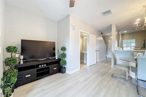 Condominio en venta en Orlando, Florida, 2 dormitorios, 91.69 m2 № 1788236 - foto 13
