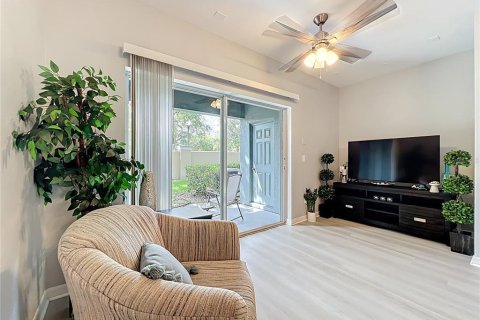 Condominio en venta en Orlando, Florida, 2 dormitorios, 91.69 m2 № 1788236 - foto 14