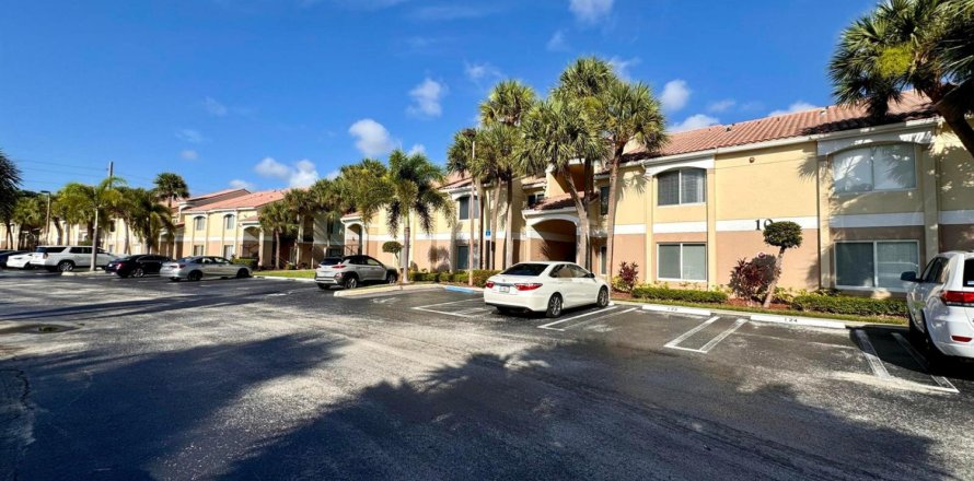 Condo à Boynton Beach, Floride, 2 chambres  № 2273474