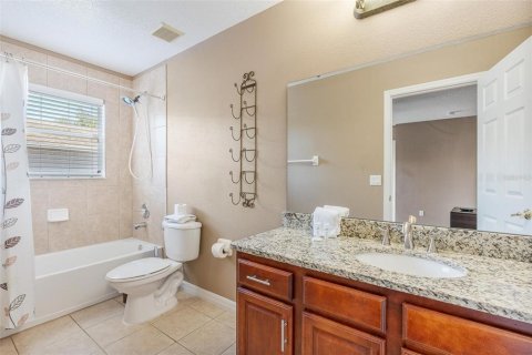 Casa en venta en Kissimmee, Florida, 7 dormitorios, 267.93 m2 № 2239392 - foto 15