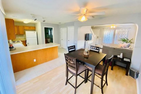 Adosado en venta en Largo, Florida, 2 dormitorios, 118.08 m2 № 2236009 - foto 7