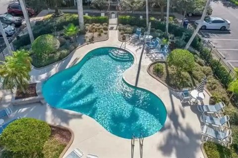 Adosado en venta en Largo, Florida, 2 dormitorios, 118.08 m2 № 2236009 - foto 2