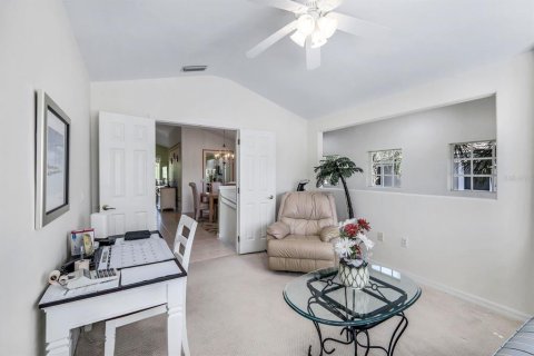 Condo in Fort Myers, Florida, 2 bedrooms № 2214714 - photo 7