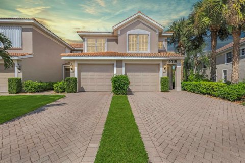 Condo in Fort Myers, Florida, 2 bedrooms  № 2214714