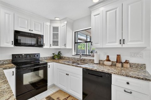Casa en venta en Clearwater, Florida, 3 dormitorios, 106.37 m2 № 1906763 - foto 12