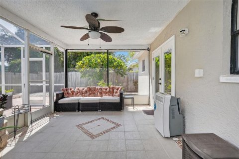 Casa en venta en Clearwater, Florida, 3 dormitorios, 106.37 m2 № 1906763 - foto 26