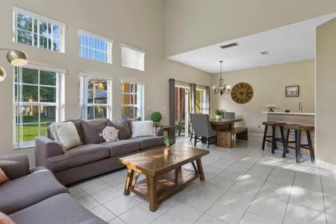 Townhouse in Kissimmee, Florida 4 bedrooms, 152.82 sq.m. № 1894711 - photo 5