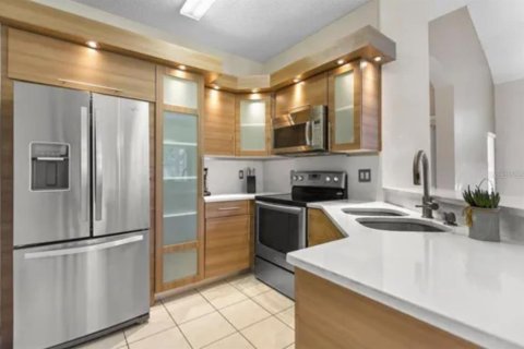 Townhouse in Kissimmee, Florida 4 bedrooms, 152.82 sq.m. № 1894711 - photo 8