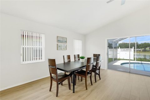 House in Davenport, Florida 4 bedrooms, 174.84 sq.m. № 1838030 - photo 11