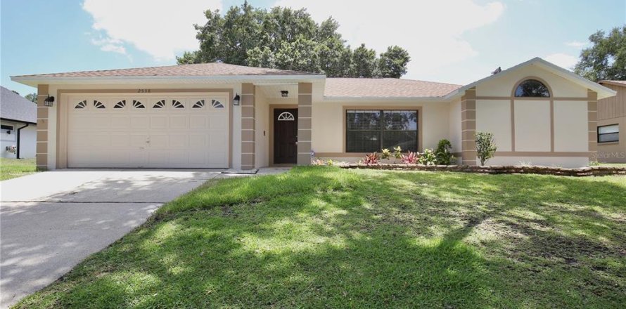 Casa en Apopka, Florida 3 dormitorios, 166.67 m2 № 1918141