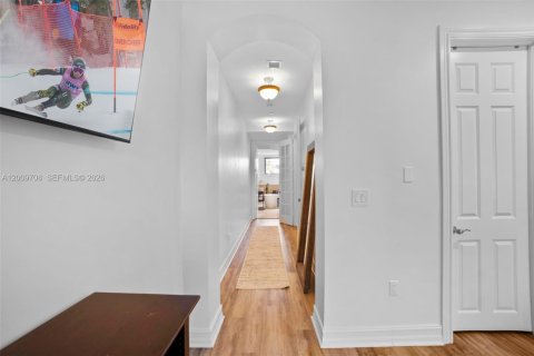 Adosado en venta en Fort Lauderdale, Florida, 3 dormitorios, 186.55 m2 № 2072689 - foto 19