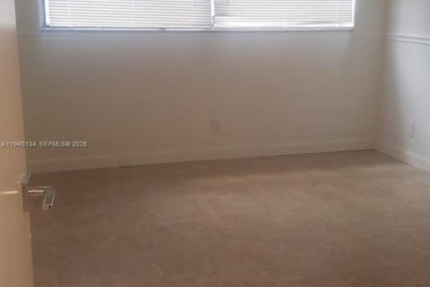 Copropriété à louer à Pompano Beach, Floride: 2 chambres, 84.73 m2 № 1997359 - photo 13