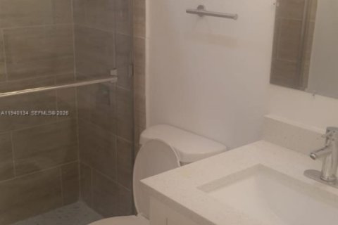 Copropriété à louer à Pompano Beach, Floride: 2 chambres, 84.73 m2 № 1997359 - photo 10