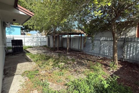 Купить виллу или дом в Майами, Флорида 3 спальни, 139.35м2, № 1785880 - фото 18