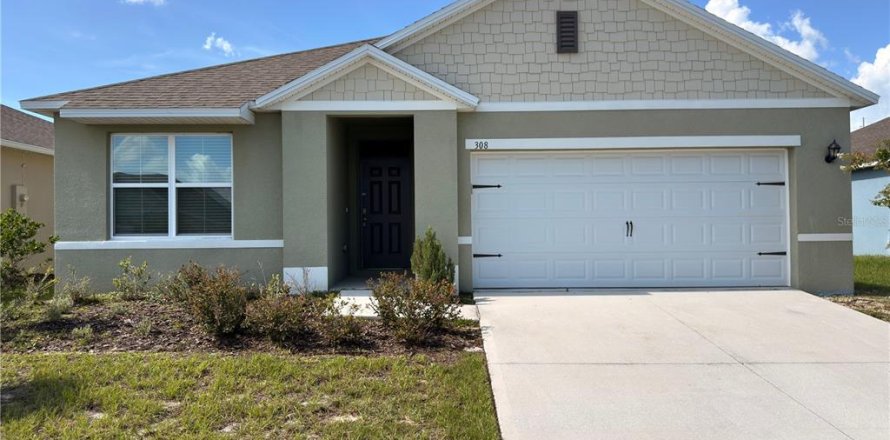 House in Lake Alfred, Florida 3 bedrooms, 157 sq.m. № 2209235