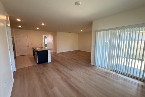 House in Lake Alfred, Florida 3 bedrooms, 157 sq.m. № 2209235 - photo 12