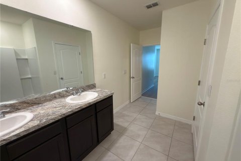 House in Lake Alfred, Florida 3 bedrooms, 157 sq.m. № 2209235 - photo 21