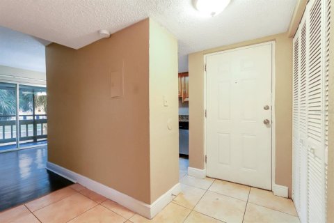 Condominio en venta en Orlando, Florida, 2 dormitorios, 90.67 m2 № 1673769 - foto 15