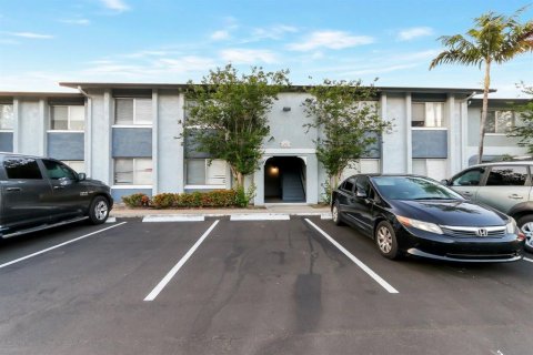 Condominio en venta en Orlando, Florida, 2 dormitorios, 90.67 m2 № 1673769 - foto 7