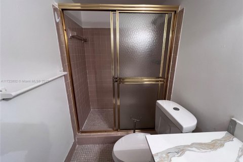 Copropriété à vendre à Margate, Floride: 2 chambres, 91.97 m2 № 2038119 - photo 17