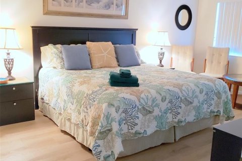 Copropriété à louer à Sarasota, Floride: 2 chambres, 102.94 m2 № 214826 - photo 14
