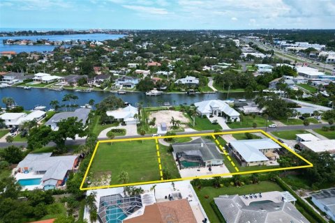 Casa en venta en Sarasota, Florida, 4 dormitorios, 172.05 m2 № 1869279 - foto 3