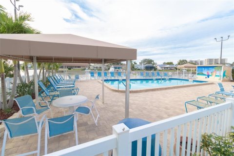Copropriété à louer à Gulfport, Floride: 1 chambre, 108.7 m2 № 1783112 - photo 22