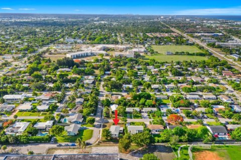 Casa en venta en Delray Beach, Florida, 4 dormitorios, 121.89 m2 № 1217256 - foto 1