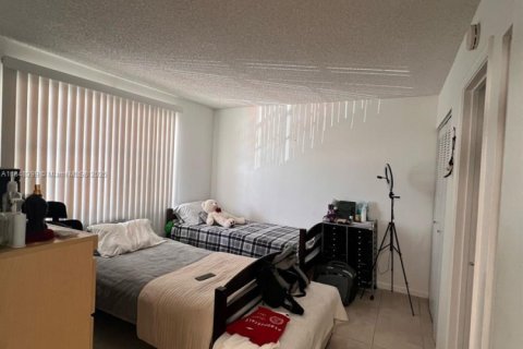 Copropriété à vendre à Coral Springs, Floride: 2 chambres, 71.35 m2 № 1848956 - photo 22