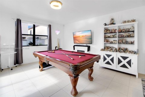 Casa en venta en Homestead, Florida, 3 dormitorios, 203.73 m2 № 1974741 - foto 9