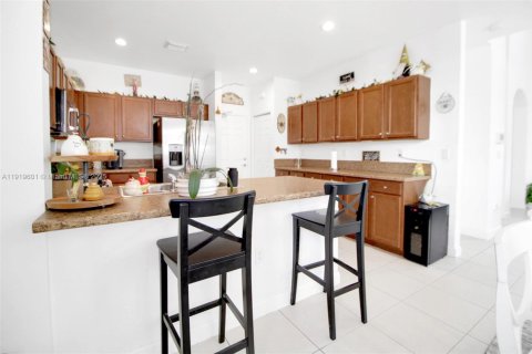 Casa en venta en Homestead, Florida, 3 dormitorios, 203.73 m2 № 1974741 - foto 12