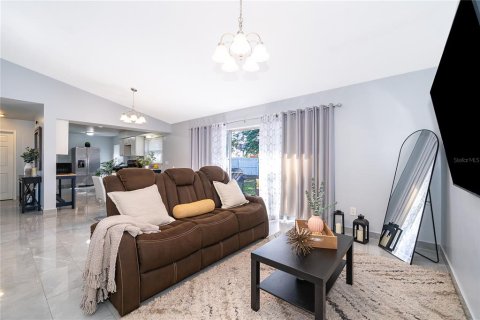 Купить виллу или дом в Орландо, Флорида 6 комнат, 115.38м2, № 2202773 - фото 8