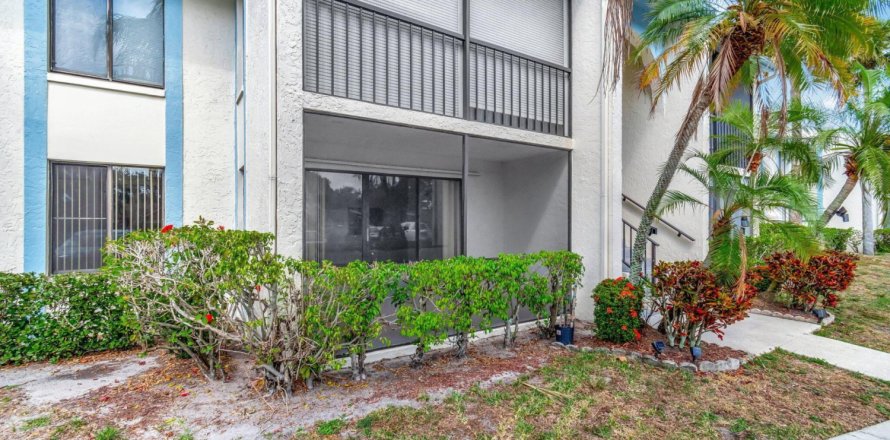 Condo in West Palm Beach, Florida, 2 bedrooms  № 1173183