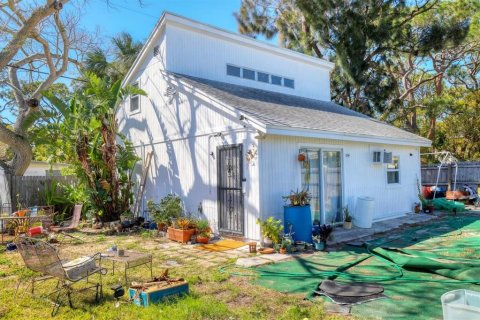 House in Sarasota, Florida 4 bedrooms, 196.77 sq.m. № 1717512 - photo 24