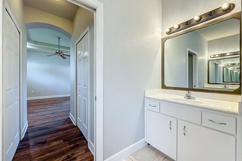 Купить виллу или дом в Палм-Кост, Флорида 12 комнат, 201.41м2, № 1912850 - фото 22