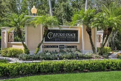Condo in Tampa, Florida, 2 bedrooms  № 1908021 - photo 16