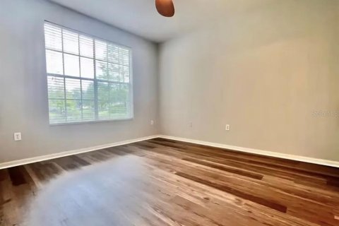 Condo in Tampa, Florida, 2 bedrooms  № 1908021 - photo 14